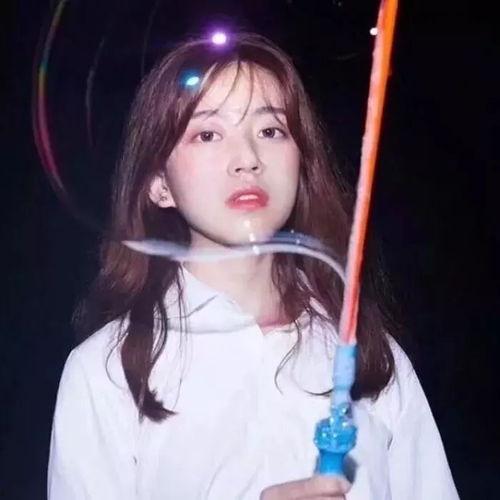 女明星网爆网红图片,网爆图片引发热议