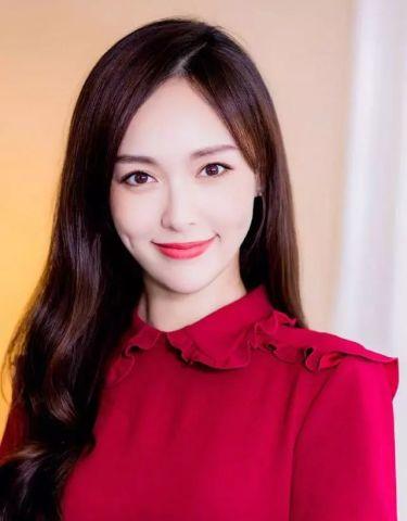 为什么明星网红化了,明星网红化现象背后的社会文化动因解析