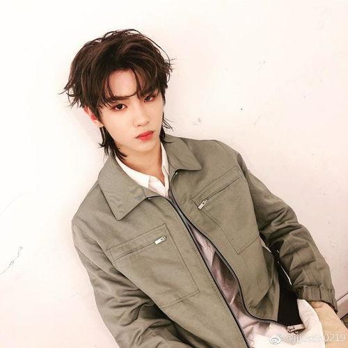 吃瓜爆料程潇黄明昊,娱乐圈幕后真相曝光