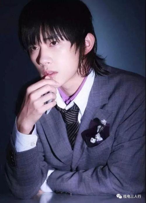 明星网红同款男,揭秘明星网红同款男生必备单品